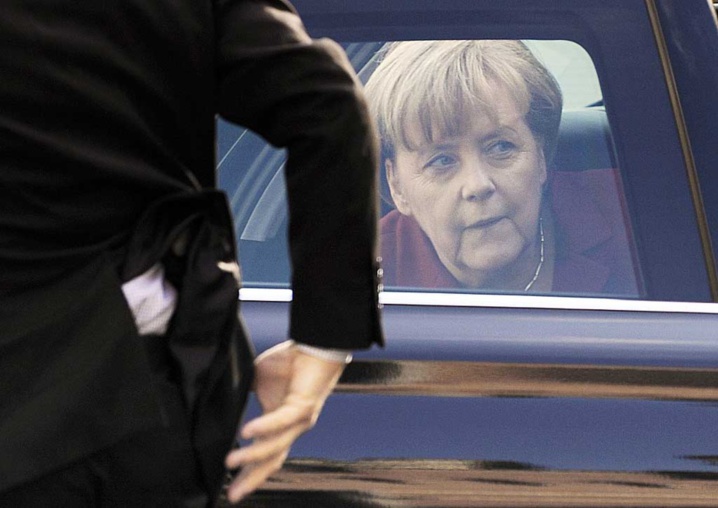 Un total de 35 dirigeants de la planète, dont la chancelière allemande Angela Merkel, auraient été écoutés par l’Agence nationale de sécurité américaine, a affirmé le quotidien britannique «The Guardian».